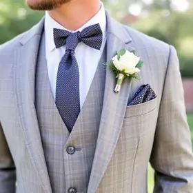 Como escolher traje do noivo para casamento de dia: guia para planejar sem erros