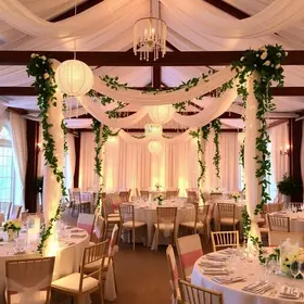 Decoração de casamento para 100 convidados: guia prático para planejar com segurança
